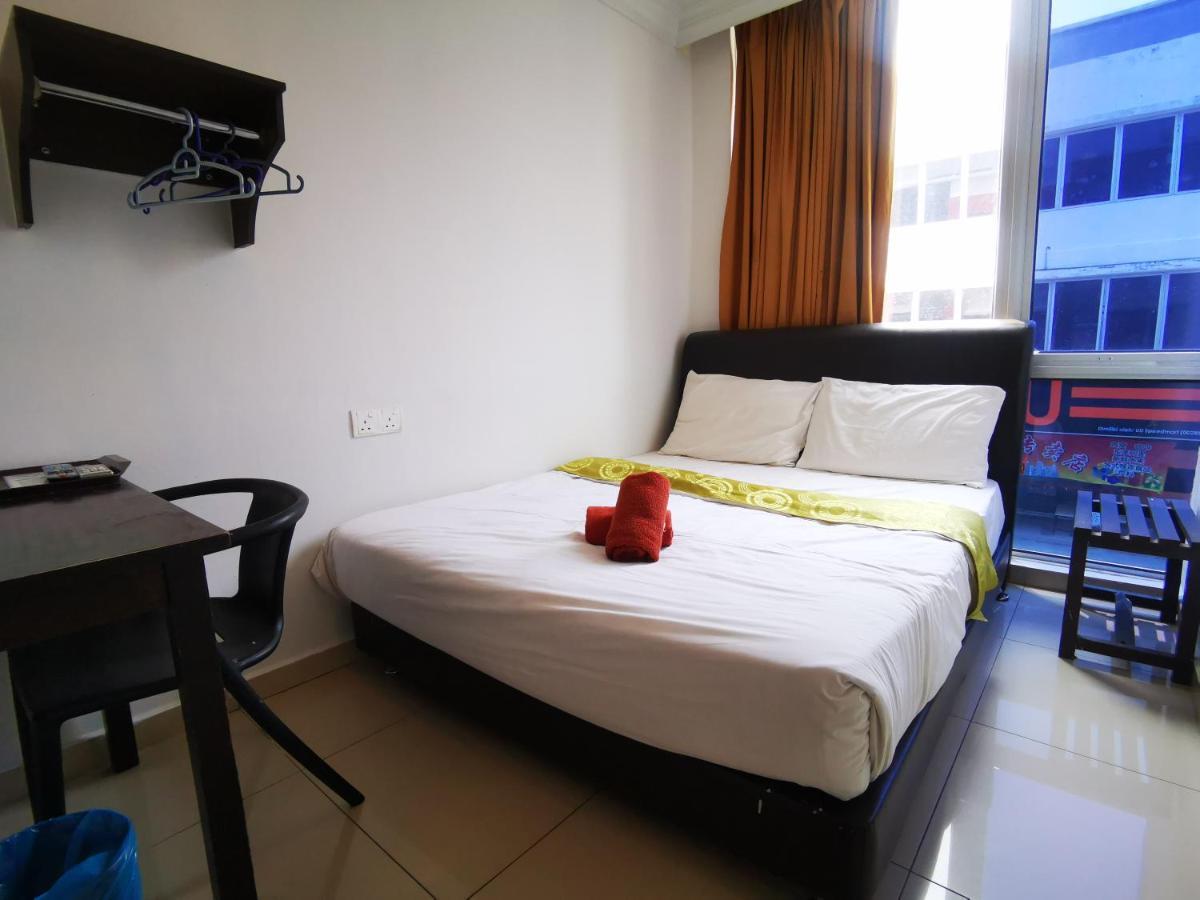 Clover Hotel Port Dickson Buitenkant foto
